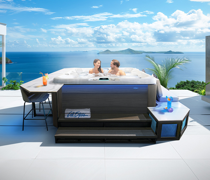 Calspas hot tub being used in a family setting - Palm Bay